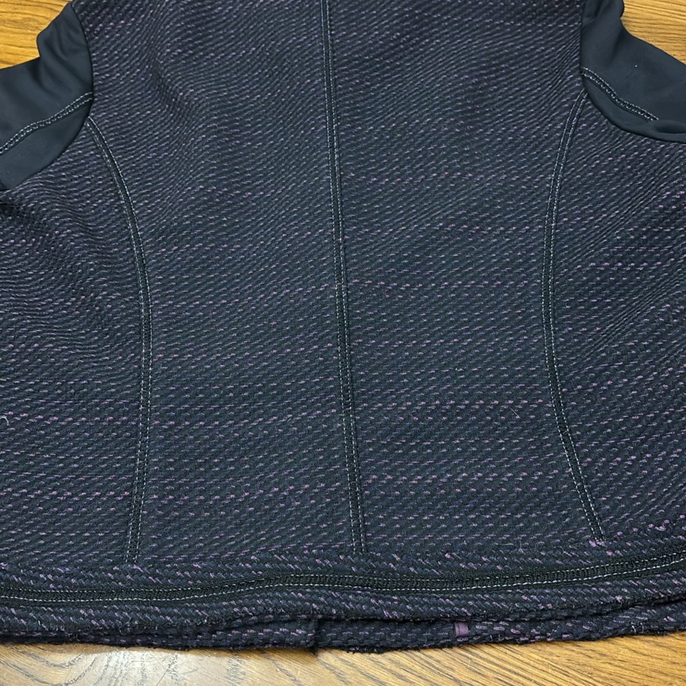 OLSEN Jacket - Picture 9 of 12